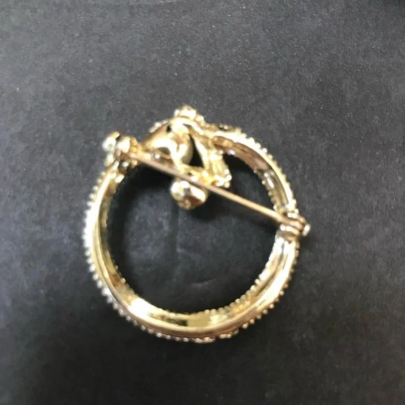 Lot of 3 Vintage Gold Tone Pins Brooch Mesh Rose Pearl Wreath Green Rhinestone - Picture 9 of 10